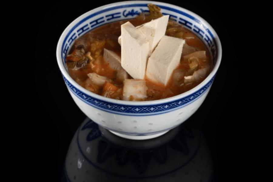 Kimchi Suppe (spicy, vegetarisch)